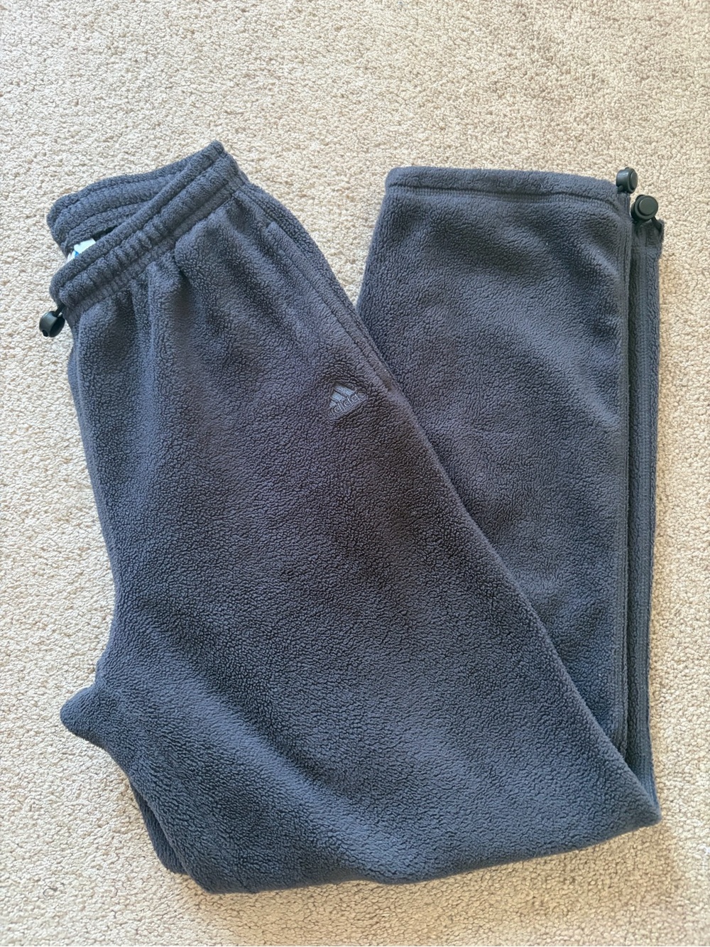 🦋 ADIDAS - Medium Fleece Sweat Pants